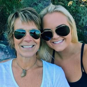 Meet your Posher, Darby